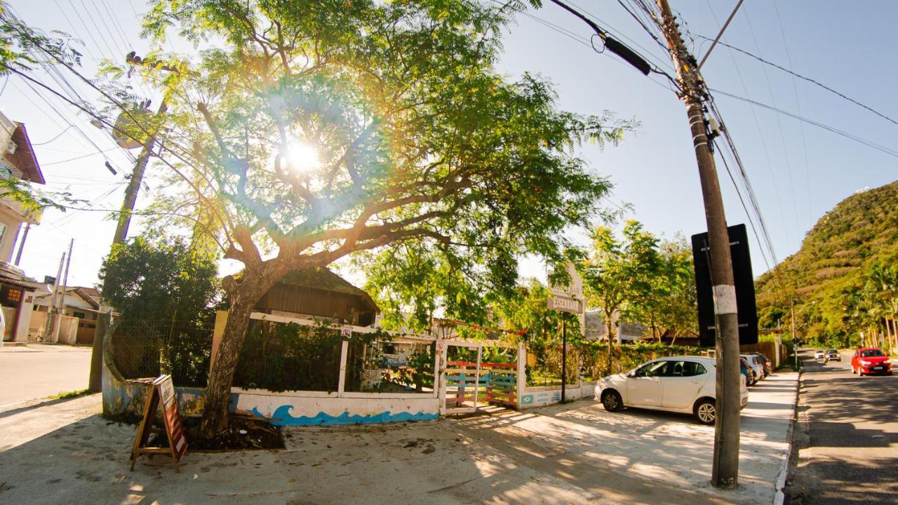 Hostel Barra Bar Balneario Camboriu Ngoại thất bức ảnh