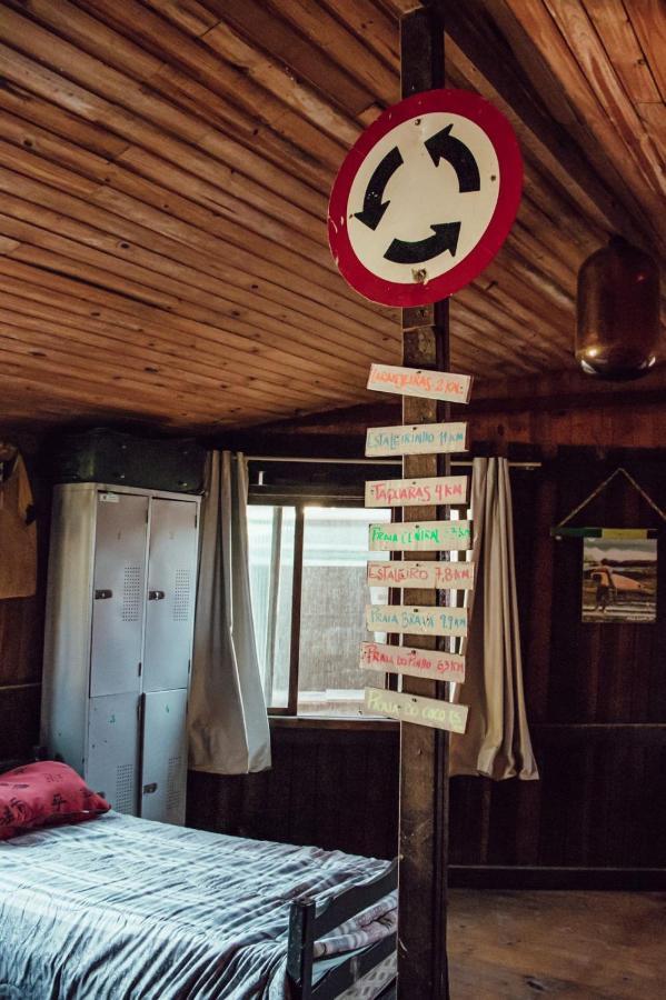 Hostel Barra Bar Balneario Camboriu Ngoại thất bức ảnh