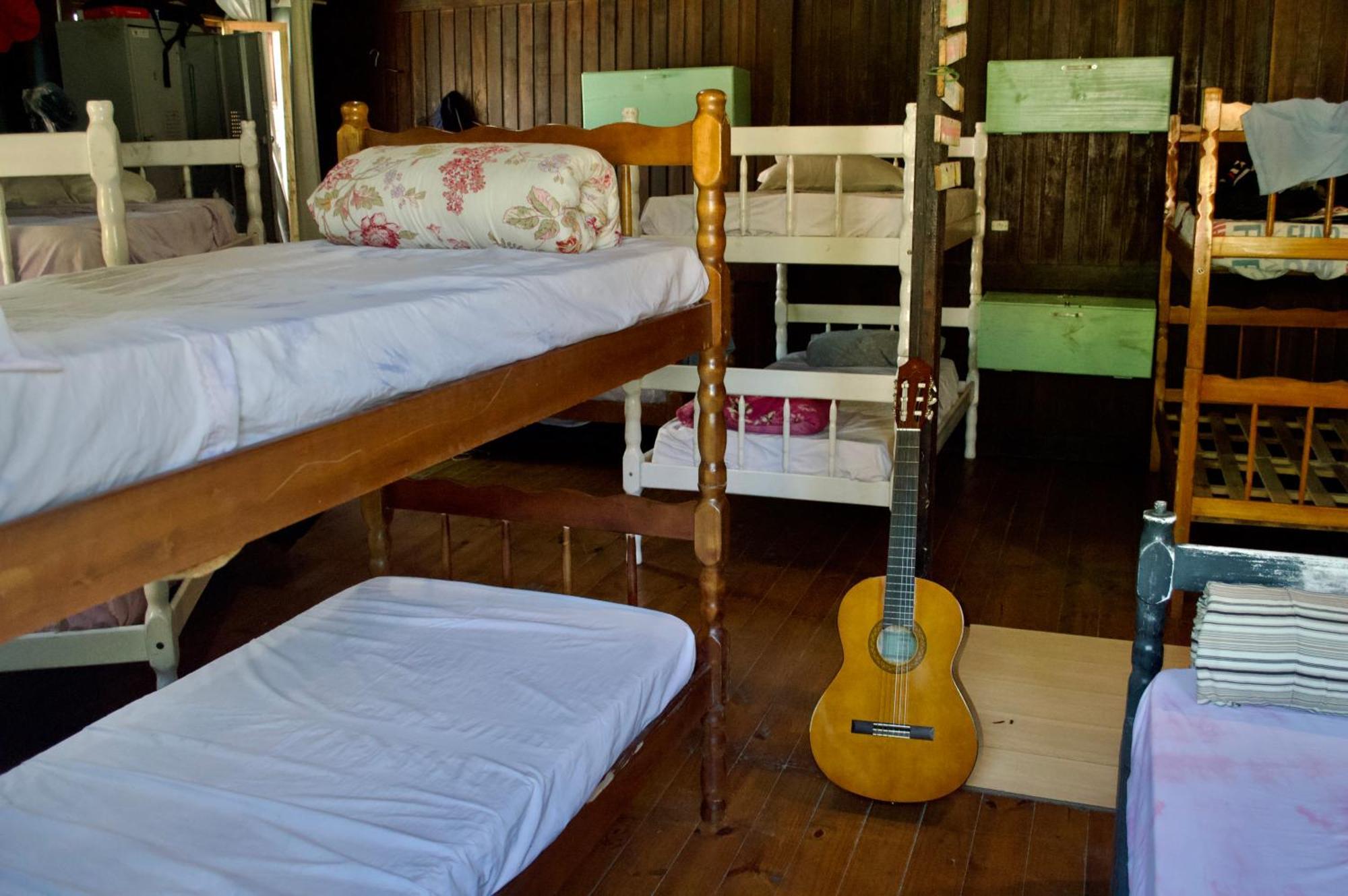 Hostel Barra Bar Balneario Camboriu Ngoại thất bức ảnh