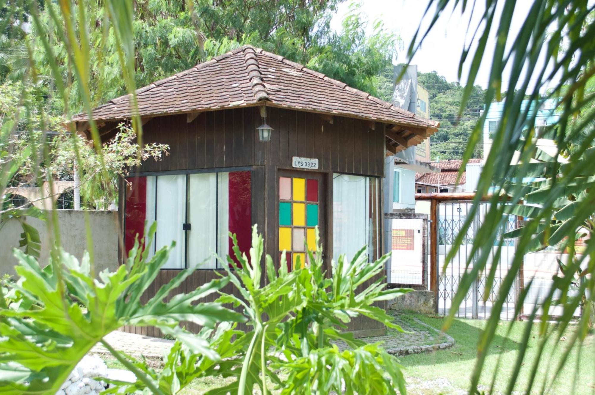 Hostel Barra Bar Balneario Camboriu Ngoại thất bức ảnh